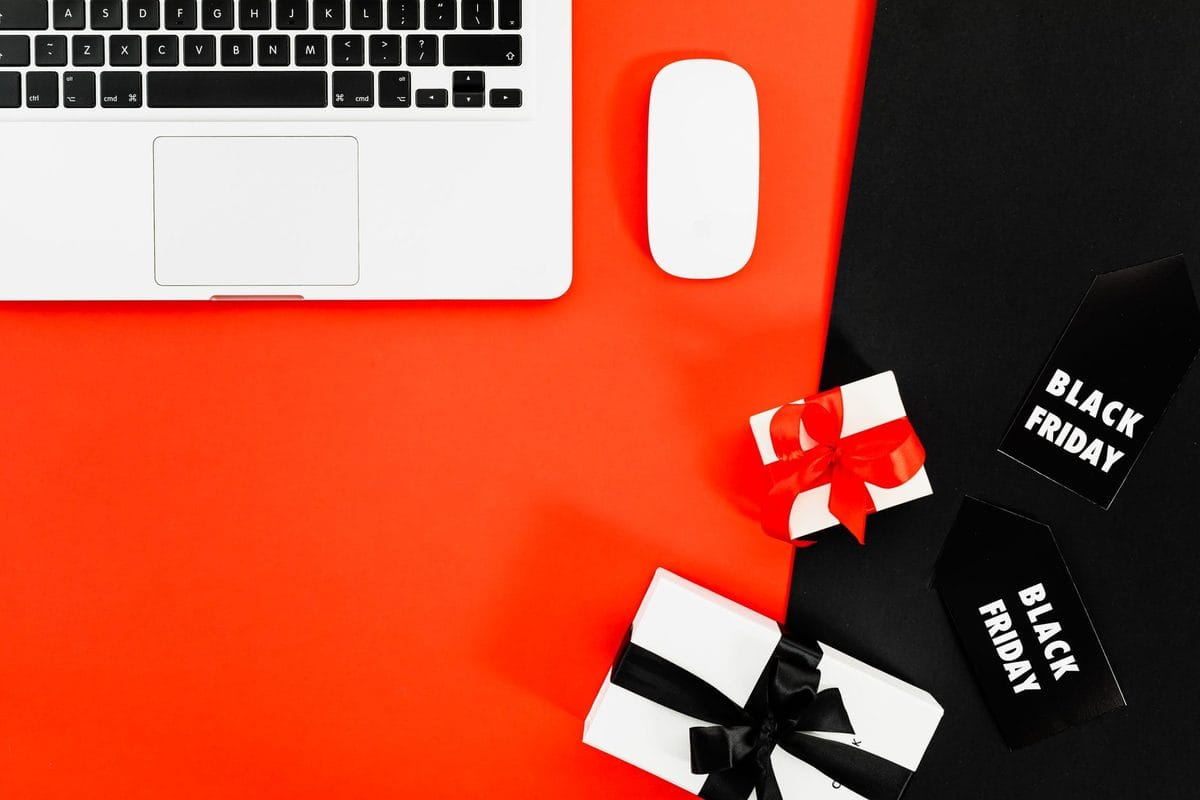 Black Friday 2026 : high-tech, faut-il acheter maintenant ou attendre le 27 novembre ?