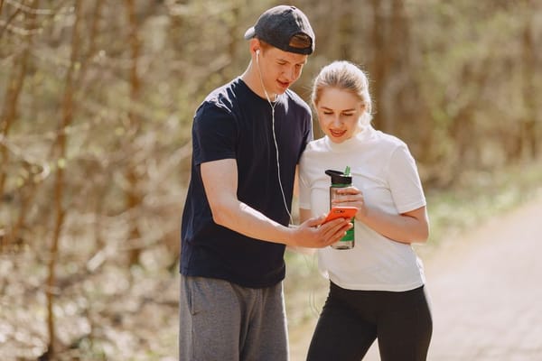 Écouteurs pour le sport : tenue, sueur et autonomie