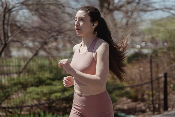 Écouteurs de sport : ce que la certification IP ne vous dit pas cet été